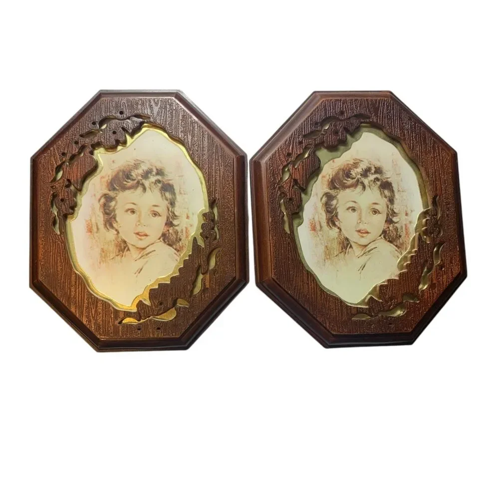 Vintage Old Time Set of 2 Faux Wood Picture Frames Mid Century Gold Trim Ornate